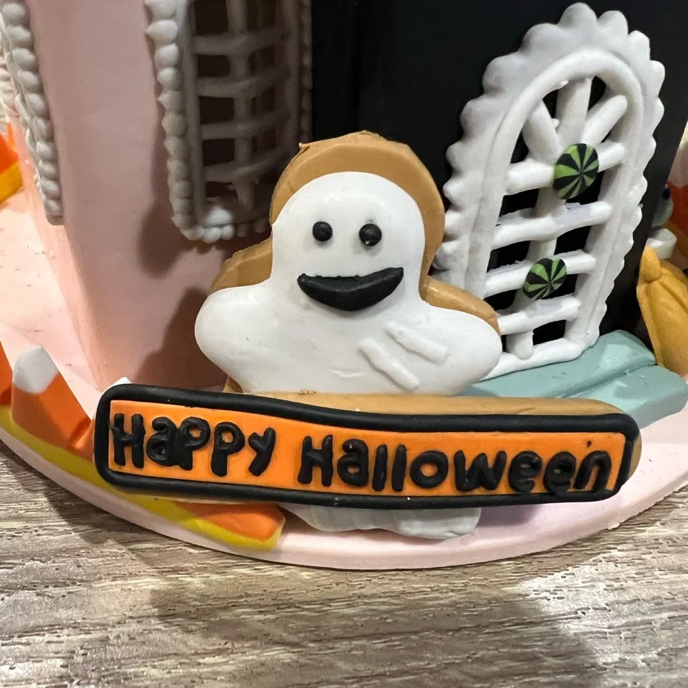 Halloween Haunted House LED lighted Party Decoration
